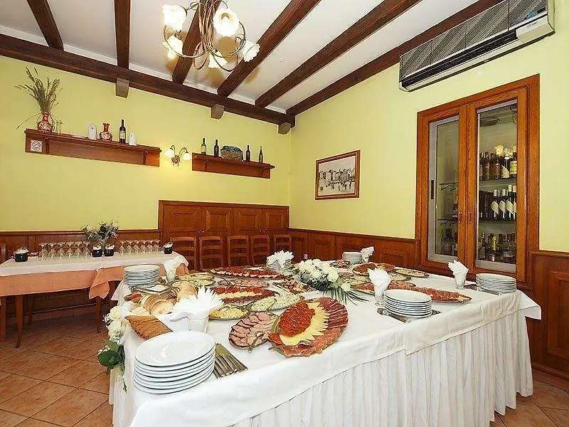 Bed&Breakfast Kvarner ラビン クロアチア