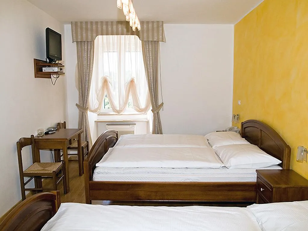 Bed&Breakfast Kvarner Labin  2*, Labin (Istria)